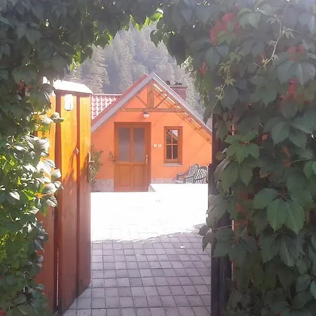 Adare Apartment Vernar